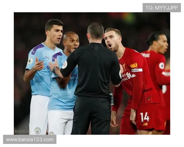 谢菲联经理怀尔德期待新赛季挑战，重建之路上的坚定步伐引发关注