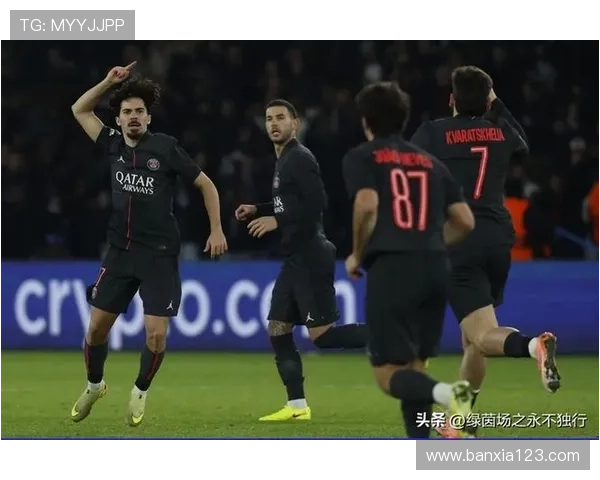 巴黎圣日耳曼关键战表现不稳，能否在赛季后期保持稳定成关键