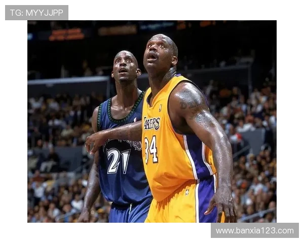 加内特抢板防守拉开与邓肯风格差距